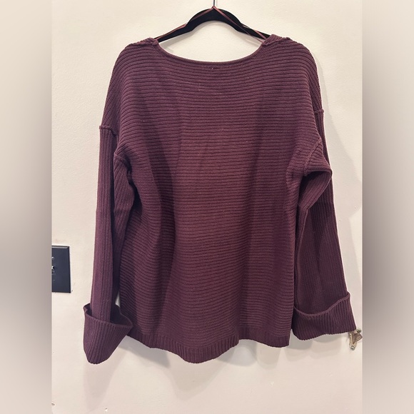 Wishlist Burgandy Sweater size S/M - Picture 5 of 6